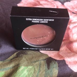 MAC ‘Glow With It’ Extra Dimension Skinfinish